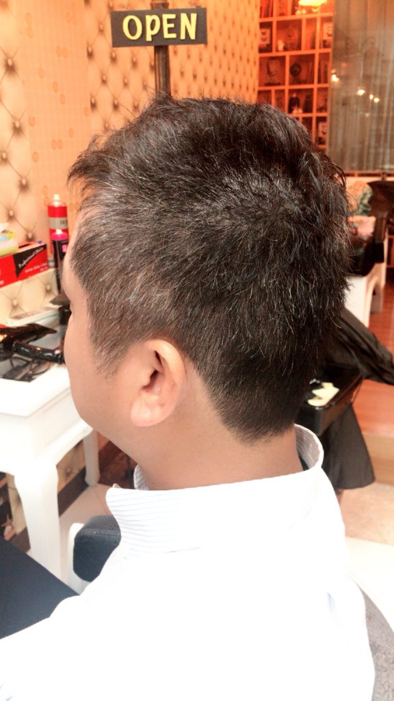 薄毛やハゲの進行を緩和する改善方法＠バンコク美容室育毛